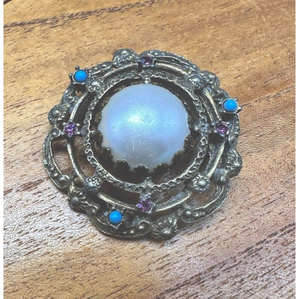 Faux Pearl Center Ornate Vintage Rhinestone Brooch 1.75”